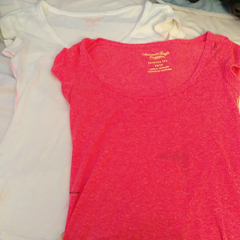 American Eagle tops